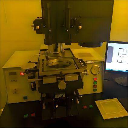 C33-300型4英寸光刻機(jī) C33-300型4英寸光刻機(jī)